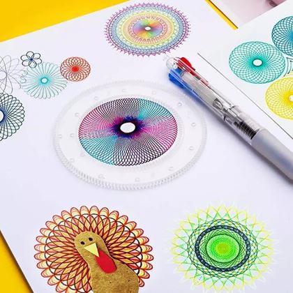 Imaginea din Set de șabloane de desen - spirograf